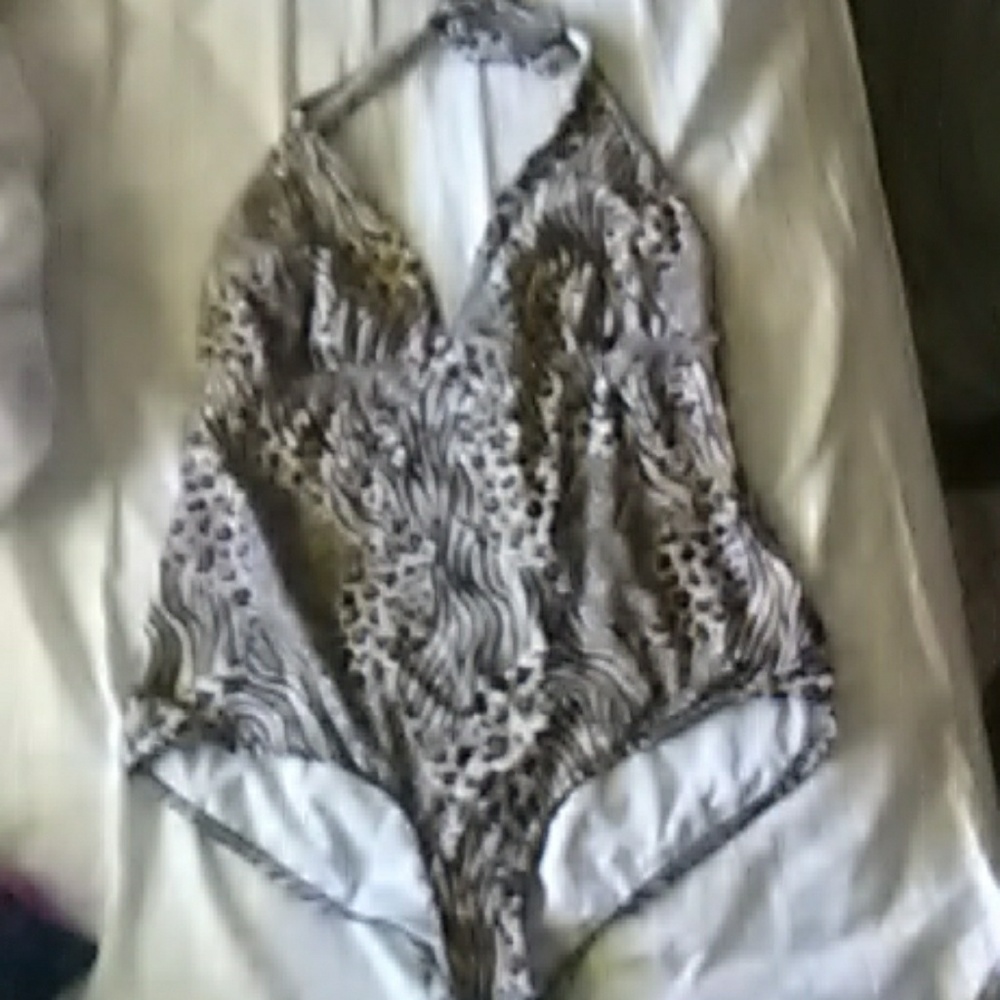 Swim sute
